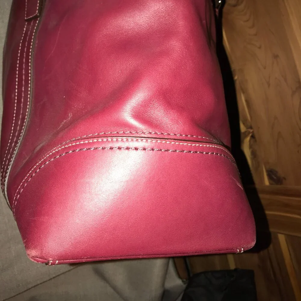 Red Coach Hampton Business Tote Bag Carryall Purse - Picture 14 of 16